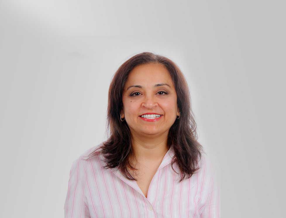 In session of Complete Dental Care staff